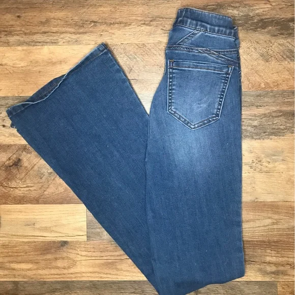 Altar’d State Med Wash Flare Jean - Picture 3 of 3